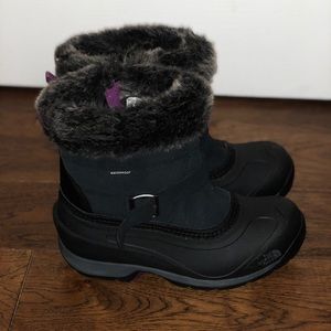 North face waterproof snow boots